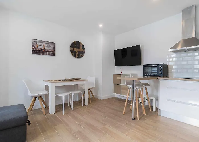 Апартаменти Ad&c House Canteras *